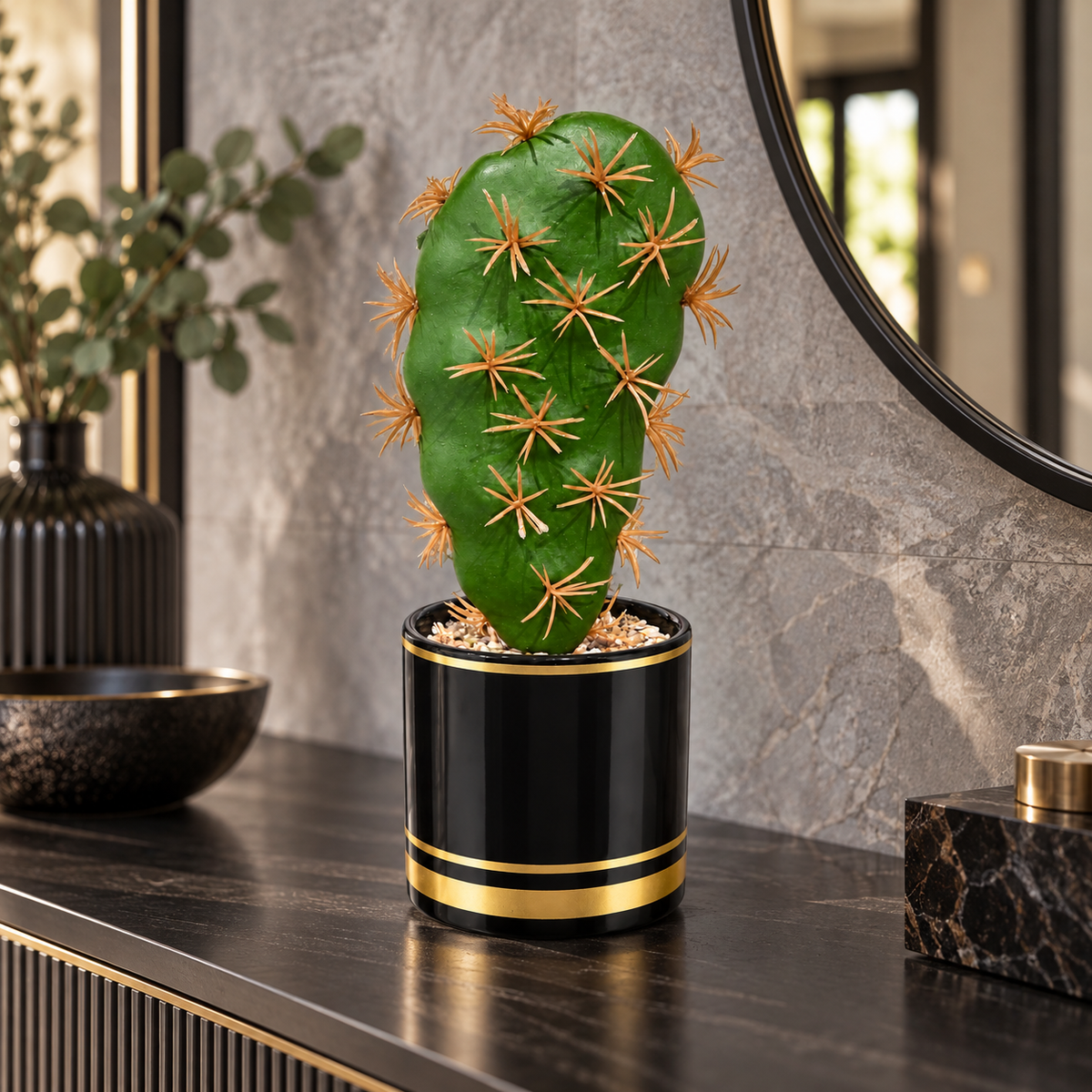 Cactus artificial decorativ în ghiveci – accent verde fără întreținere