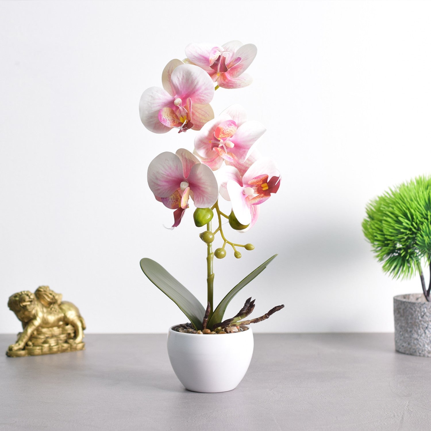 Orhidee Artificială Premium în Ghiveci Ceramic – Eleganță Fără Efort