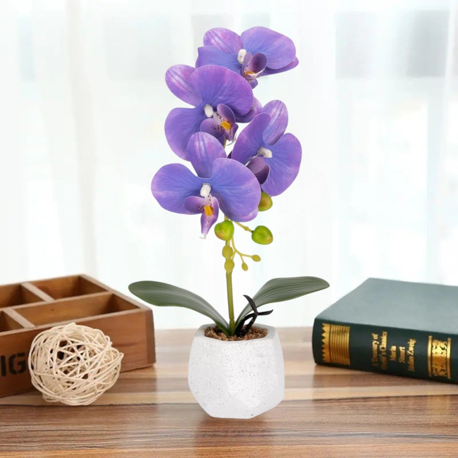 Orhidee Artificială Premium în Ghiveci Ceramic – Eleganță Fără Efort